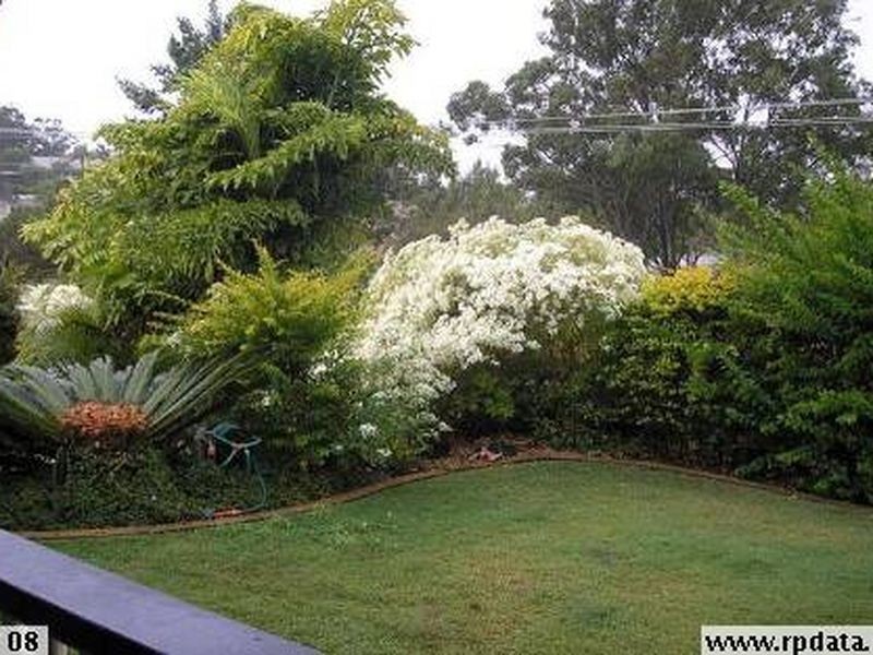 2 Noval Street, Aroona QLD 4551