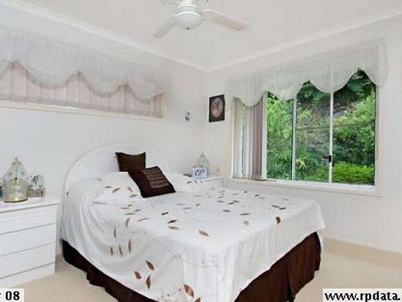 2 Noval Street, Aroona QLD 4551