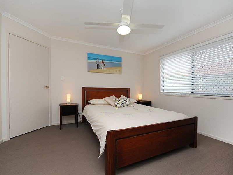 43 Mimosa Crescent, Currimundi QLD 4551