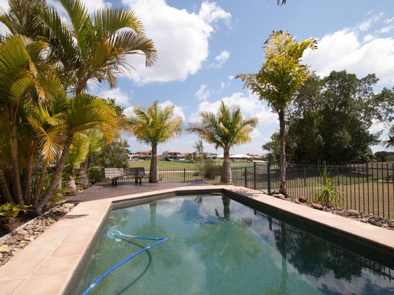 11 Midden Place, Pelican Waters QLD 4551