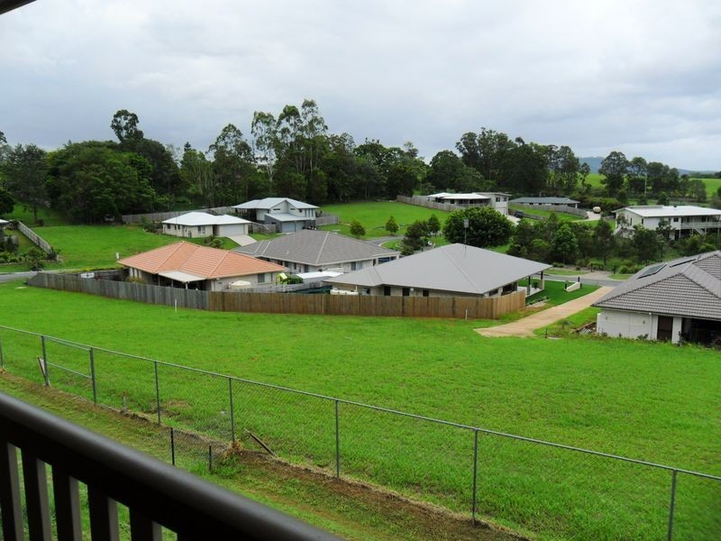 72 Sahara Road, Glass House Mountains QLD 4518