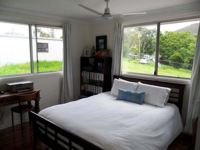 72 Sahara Road, Glass House Mountains QLD 4518