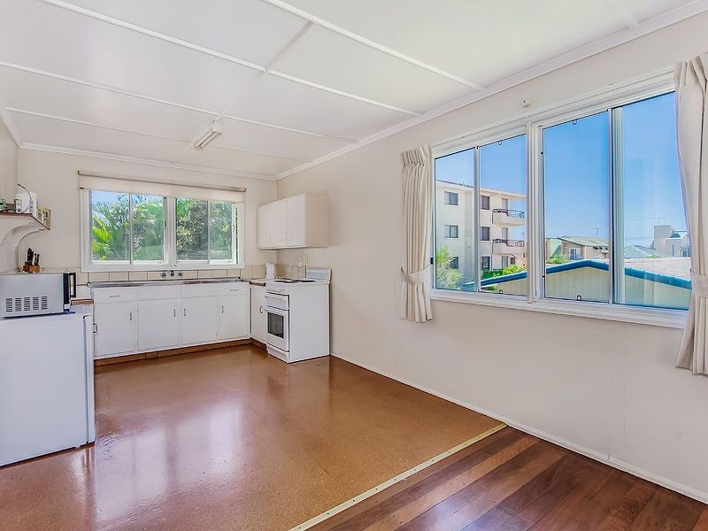 33 Lower Gay Terrace, Caloundra QLD 4551