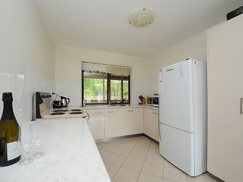 22 Dorson Drive, Mooloolah Valley QLD 4553