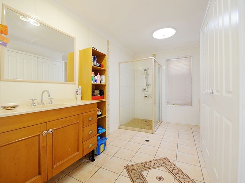 22 Dorson Drive, Mooloolah Valley QLD 4553