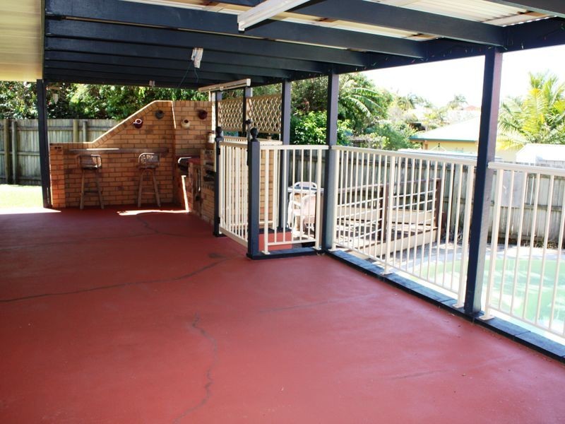 6 Forest Ct, Aroona QLD 4551