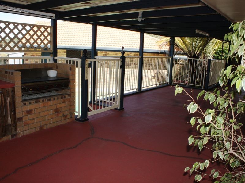 6 Forest Ct, Aroona QLD 4551