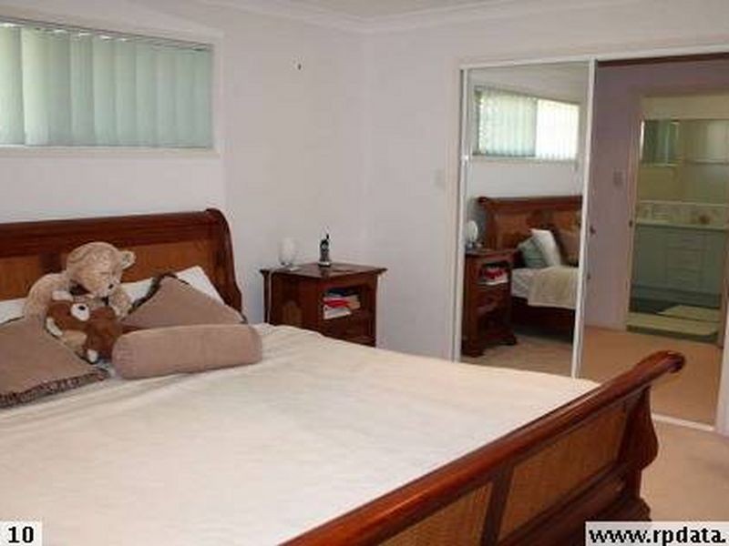 12 Firefly Street, Pelican Waters QLD 4551