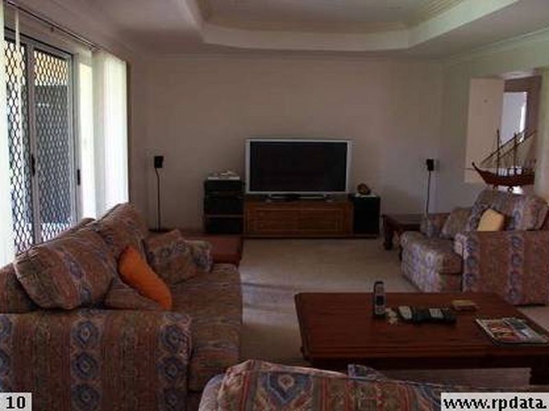 12 Firefly Street, Pelican Waters QLD 4551