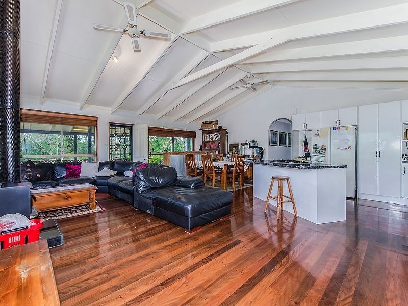 437 Mooloolah Connection Road, Mooloolah Valley QLD 4553