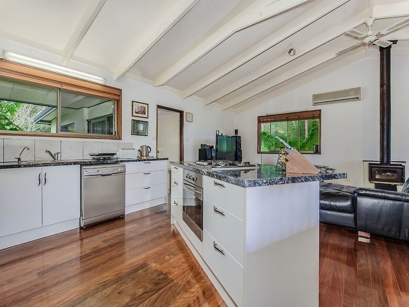 437 Mooloolah Connection Road, Mooloolah Valley QLD 4553