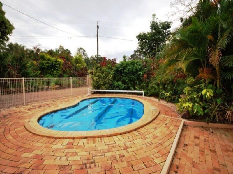 16 William street, Landsborough QLD 4550