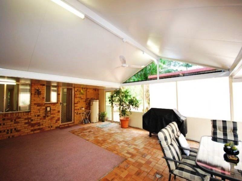 16 William street, Landsborough QLD 4550