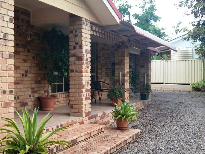 16 William street, Landsborough QLD 4550