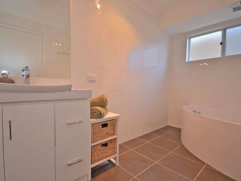 14 Careen Street, Battery Hill QLD 4551