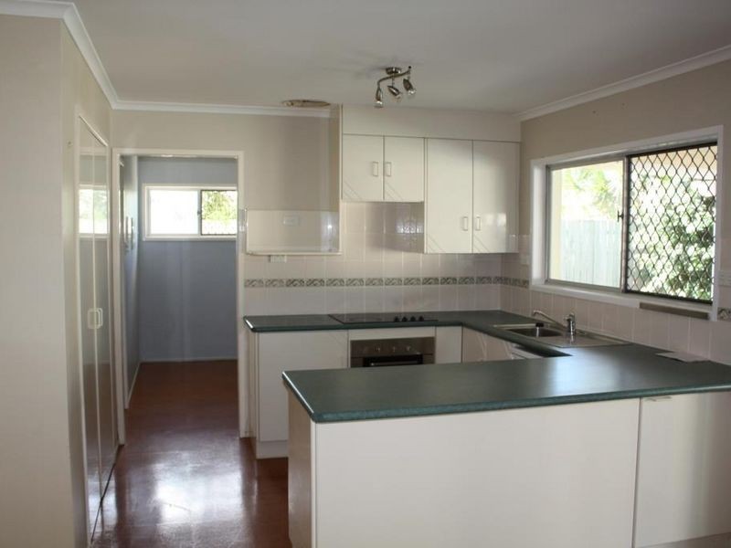 1 Bilinga Street, Currimundi QLD 4551