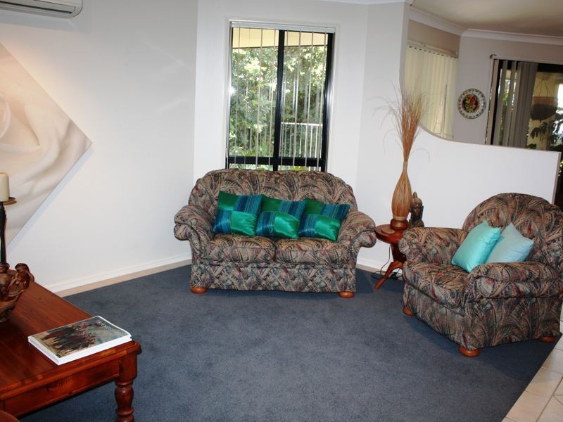 63 Jessica Blvd, Minyama QLD 4575