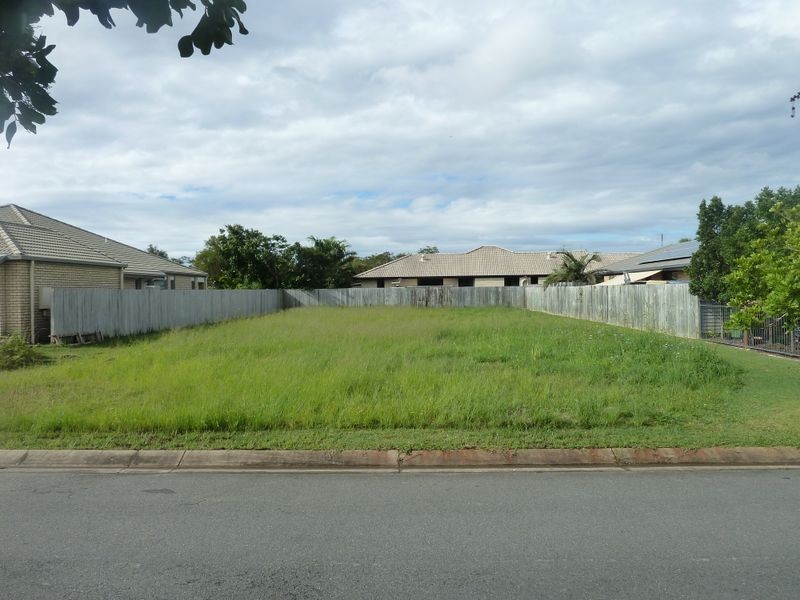 26 Waterside Place, Little Mountain QLD 4551