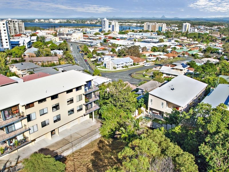 16 Canberra Terrace, Caloundra QLD 4551