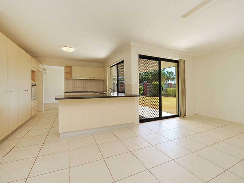 1 Oakdale Circuit, Currimundi QLD 4551