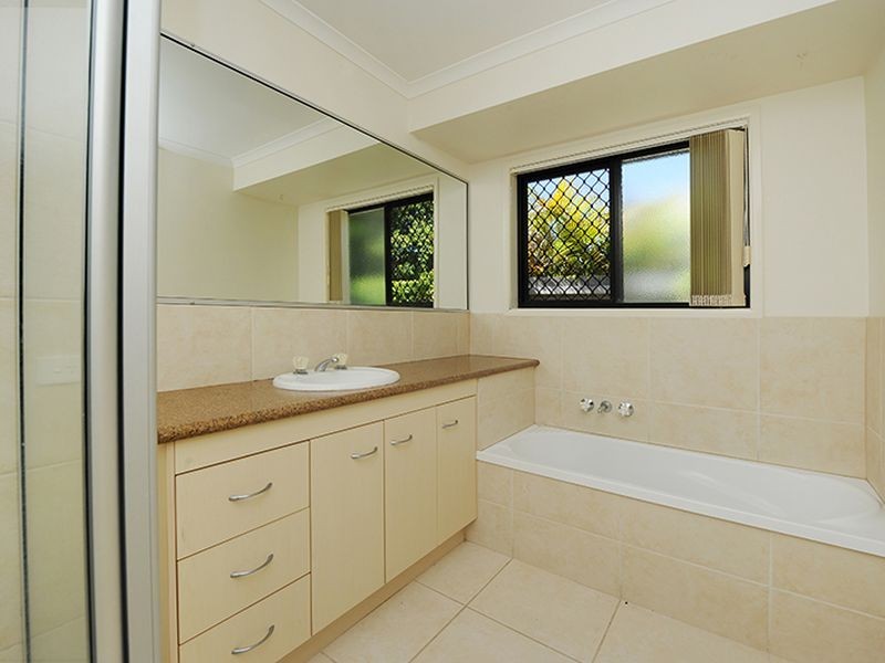 1 Oakdale Circuit, Currimundi QLD 4551