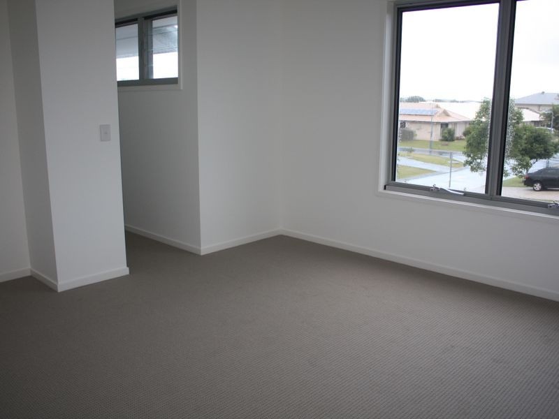 Villa 8 On Rawson Street, Caloundra West QLD 4551