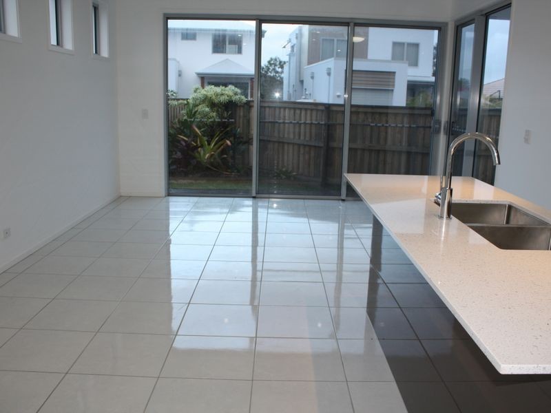 Villa 10 On Rawson Street, Caloundra West QLD 4551