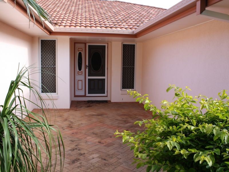 12 Firefly Street, Pelican Waters QLD 4551