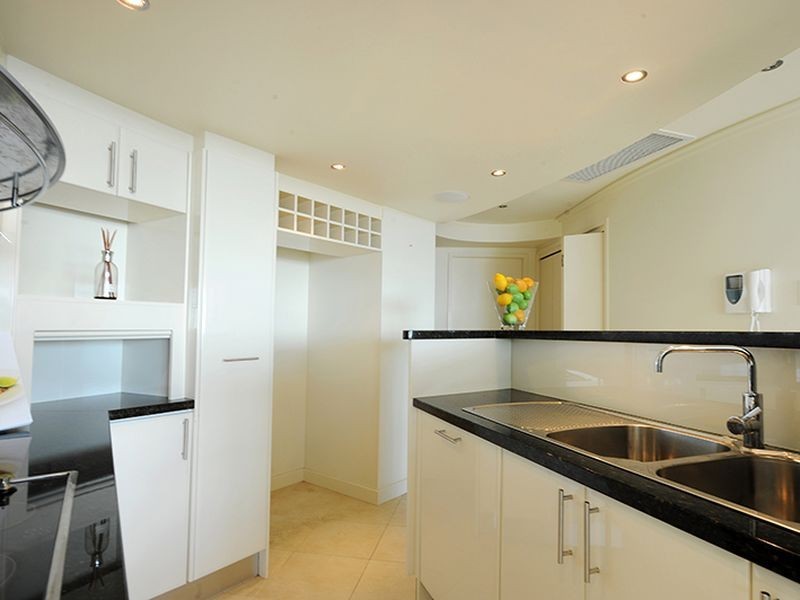 802/38 Queen Street, Kings Beach QLD 4551