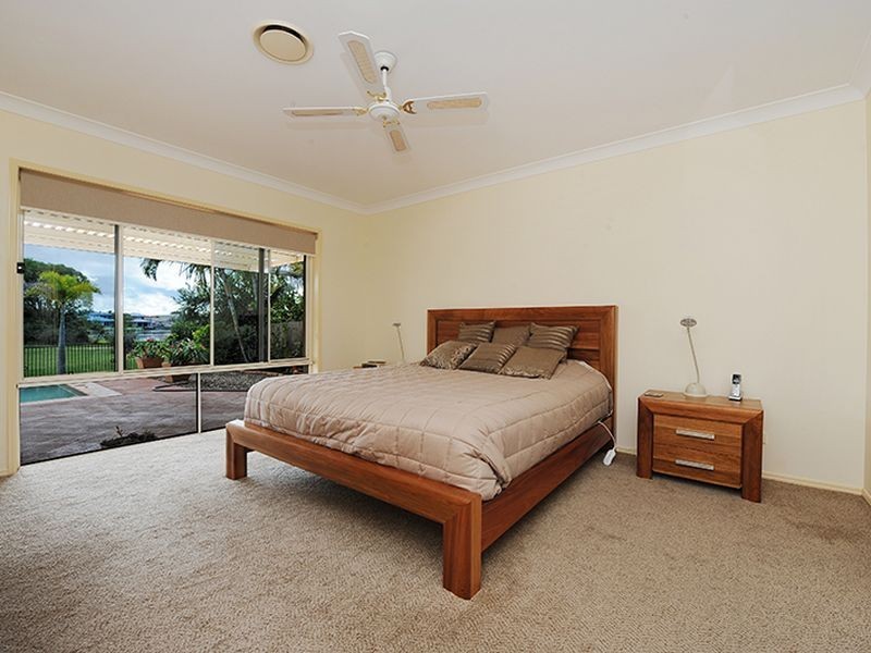 17 Tibrogargan Place, Pelican Waters QLD 4551