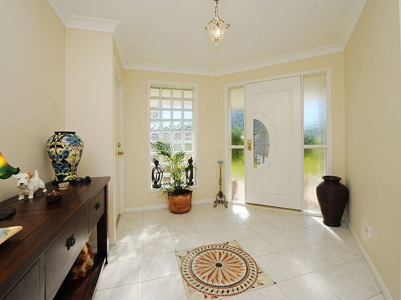 4 Olympic Lane, Pelican Waters QLD 4551