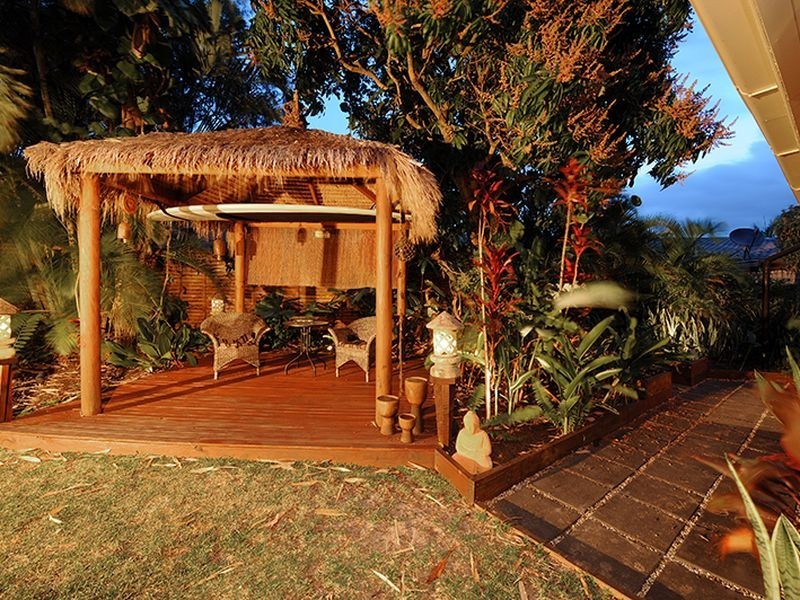 2 Thalan Court, Wurtulla QLD 4575