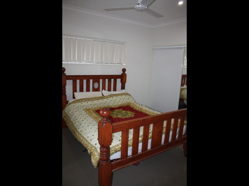 15 Eyre Place, Caloundra West QLD 4551