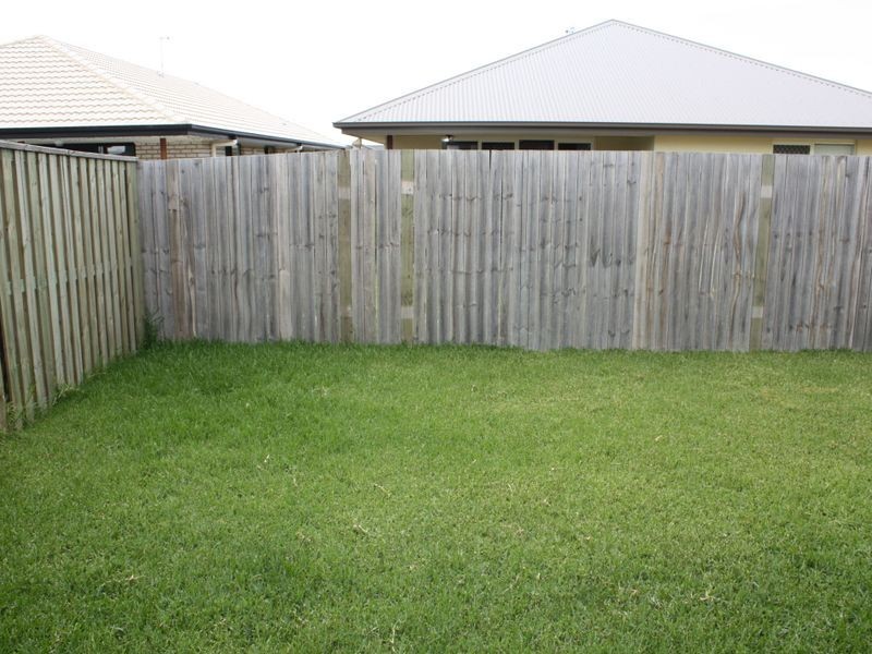 15 Eyre Place, Caloundra West QLD 4551