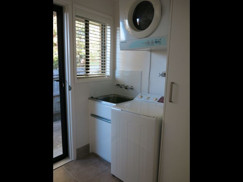 1 Gaza Court, Aroona QLD 4551