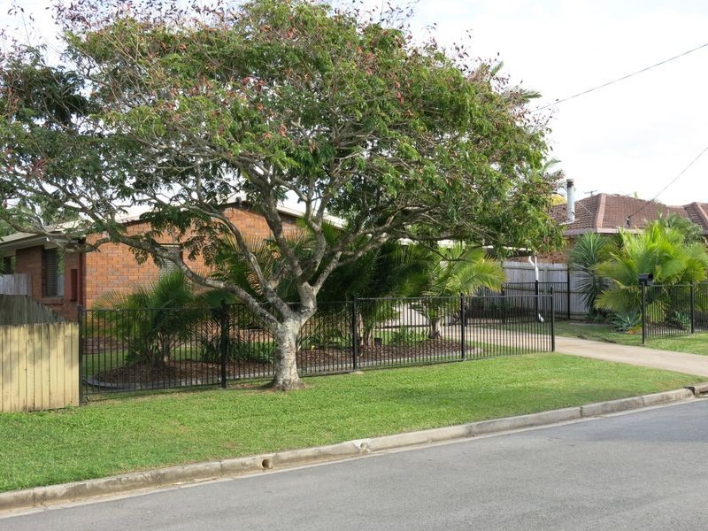 1 Gaza Court, Aroona QLD 4551