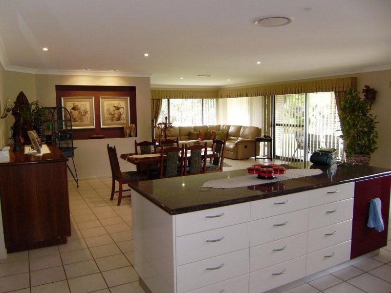 2 Quinto Court, Beerwah QLD 4519