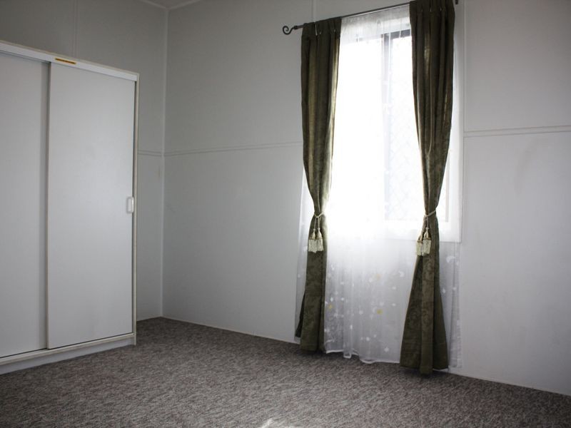 12 Nelson Street, Golden Beach QLD 4551