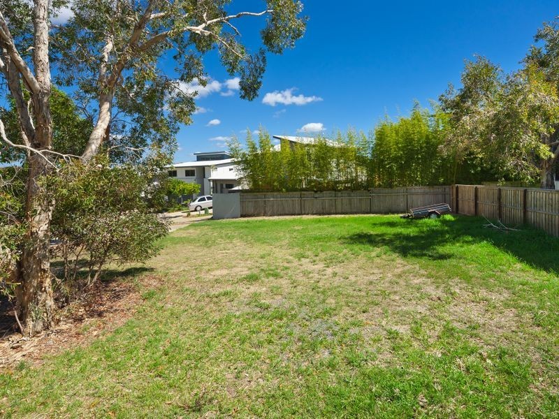 12 Dicky Beach Close, Dicky Beach QLD 4551