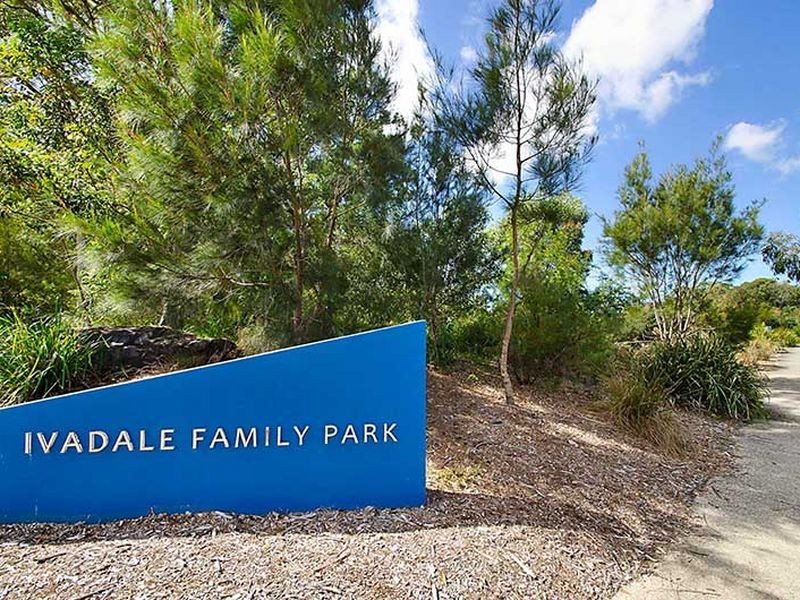 1 Forest View Way, Little Mountain QLD 4551
