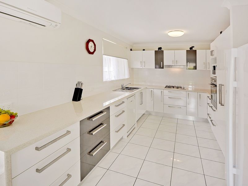 13 Mansell Street, Meridan Plains QLD 4551