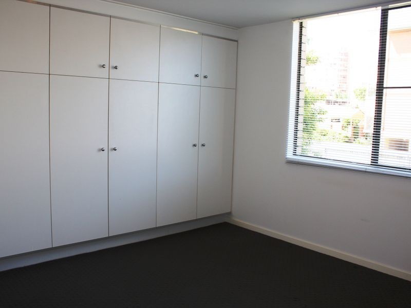 5/35 Lower Gay Terrace, Kings Beach QLD 4551