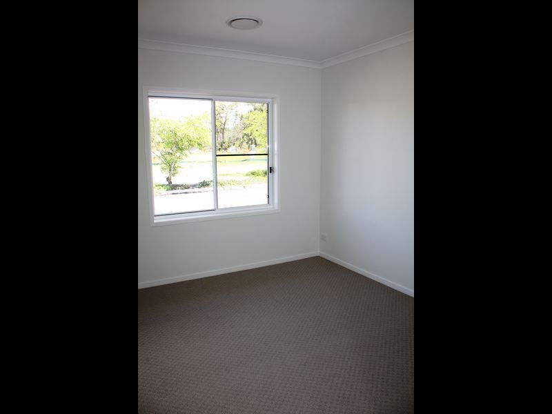 1 Creek View Place, Pelican Waters QLD 4551