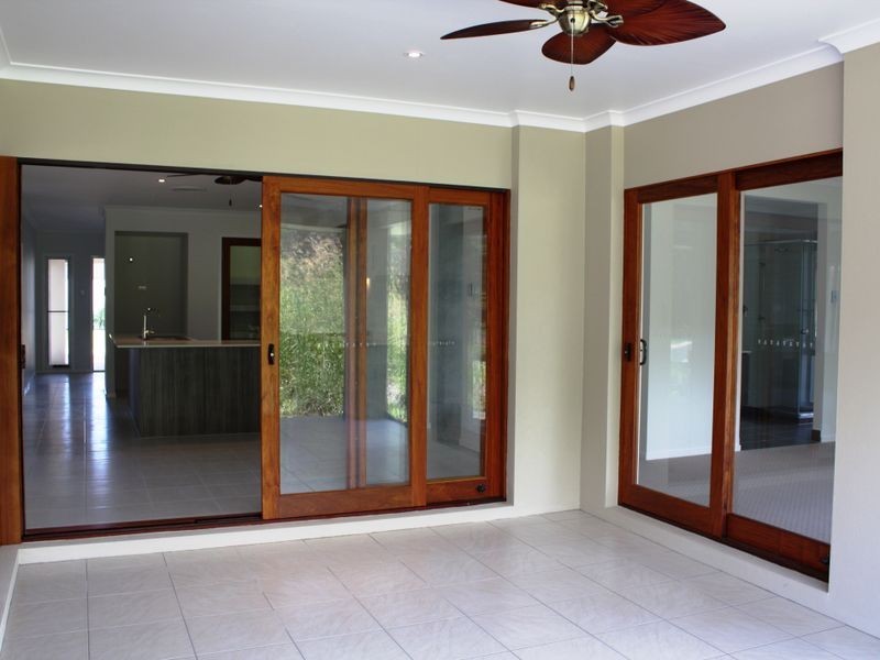 1 Creek View Place, Pelican Waters QLD 4551