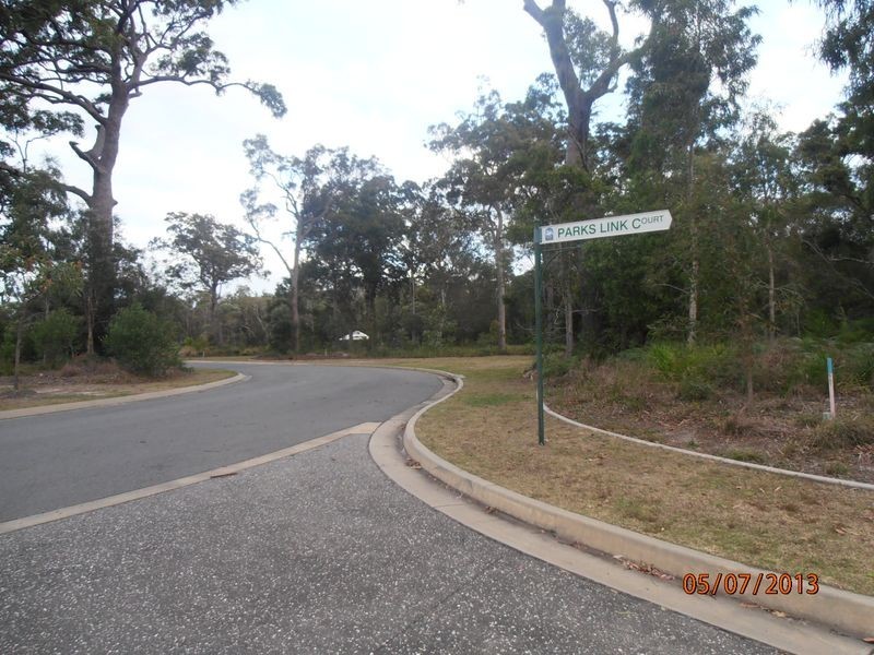 1 Creek View Place, Pelican Waters QLD 4551