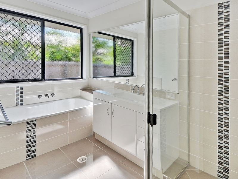 15 Forestview Way, Little Mountain QLD 4551