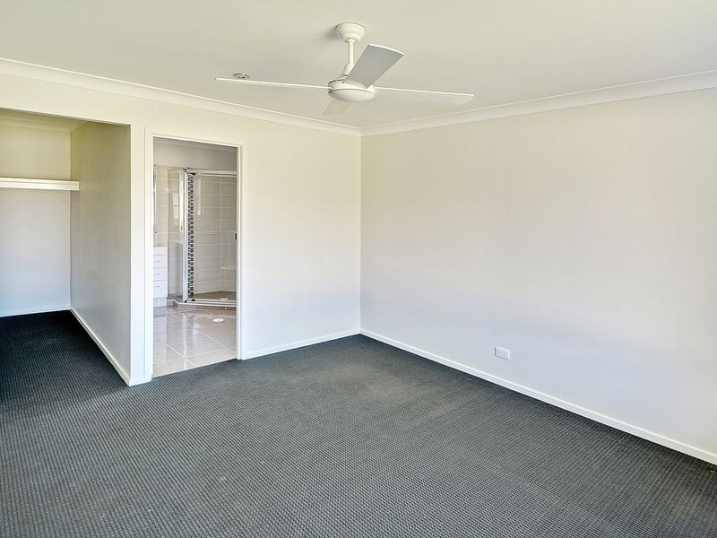 15 Forestview Way, Little Mountain QLD 4551