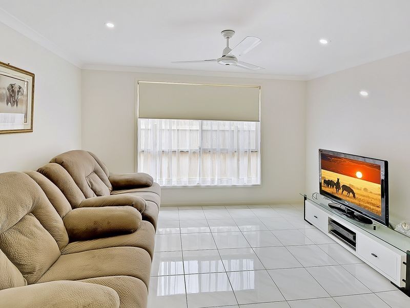 13 Mansell Street, Meridan Plains QLD 4551