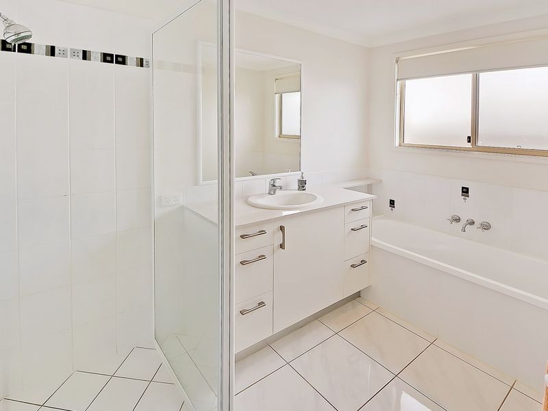 13 Mansell Street, Meridan Plains QLD 4551