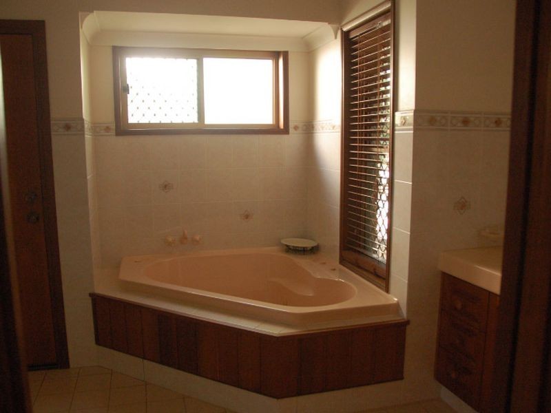 11 Spindrift Court, Bokarina QLD 4575